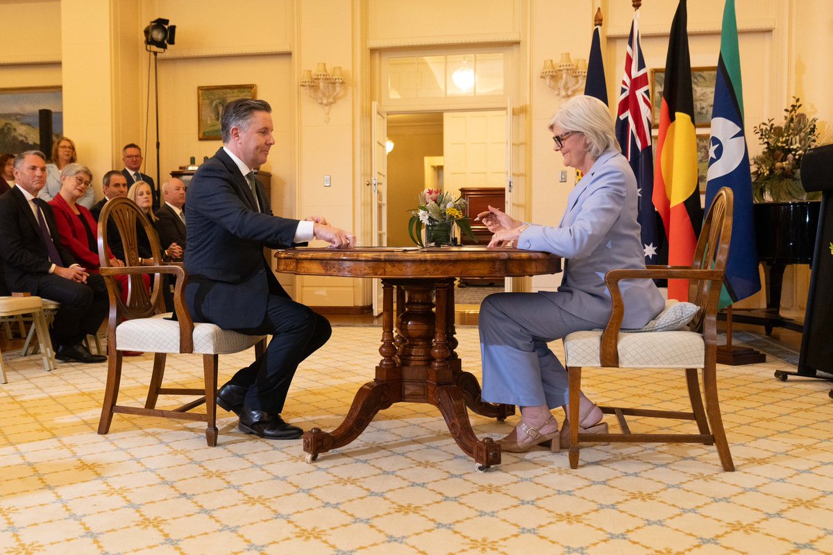 Mark_Butler_MP's tweet image. I’m honoured to have been appointed as Minister for Health and Ageing, and the Minister for Disability and the National Disability Insurance Scheme.
I look forward to delivering on our commitment alongside an exceptional team of Ministers and Assistant Ministers.