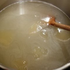 If you like this, the you’ll love gelatin! Clear, plain, gelatin. Mmm mmmm! #spicy #kansas