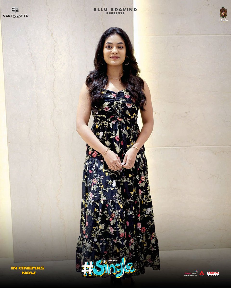 Geetha Arts (@geethaarts) on Twitter photo Team #SingleMovie gears up in style with high energy for the press interaction at Melody Theatre, Vizag💥💥
Book Your Tickets Now for Sensational Summer Blockbuster #Single 🥳
🎟 linktr.ee/SingleMovieTic…
<a href="/sreevishnuoffl/">Sree Vishnu</a> <a href="/TheKetikaSharma/">Ketika Sharma</a> <a href="/i__ivana_/">Ivana</a> #AlluAravind <a href="/caarthickraju/">Caarthick Raju</a> Team #SingleMovie gears up in style with high energy for the press interaction at Melody Theatre, Vizag💥💥
Book Your Tickets Now for Sensational Summer Blockbuster #Single 🥳
🎟 linktr.ee/SingleMovieTic…
<a href="/sreevishnuoffl/">Sree Vishnu</a> <a href="/TheKetikaSharma/">Ketika Sharma</a> <a href="/i__ivana_/">Ivana</a> #AlluAravind <a href="/caarthickraju/">Caarthick Raju</a>
