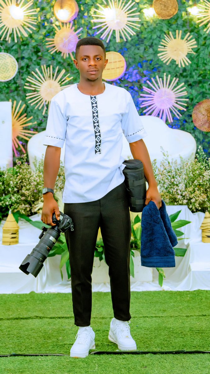 Phn Gaspard M.💊🇷🇼❤️🇻🇦✝️ (@phngaspard) on Twitter photo This little Man become a real Man behinds all and every Products of <a href="/saverimage/">Saver Image Official</a> 👍📸
Happy birthday my Boss 📸🍻🎂🎉
Nkunda ukuntu iyo ugeze kuri 📸 amagini uyazengereza👏
Baho!!!! This little Man become a real Man behinds all and every Products of <a href="/saverimage/">Saver Image Official</a> 👍📸
Happy birthday my Boss 📸🍻🎂🎉
Nkunda ukuntu iyo ugeze kuri 📸 amagini uyazengereza👏
Baho!!!!