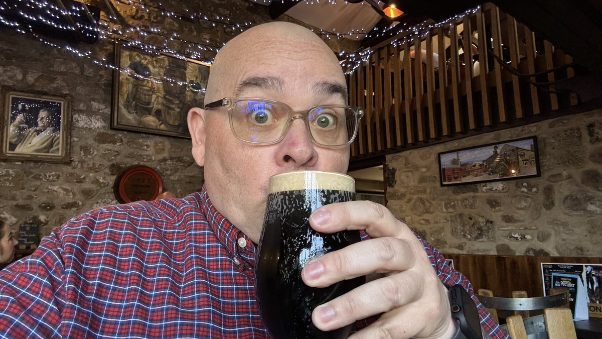 JeremySpake's tweet image. I’m on location filming in North Yorkshire this week and made a cheeky stop in Masham @Theakston1827 for a swift half…ok a pint before getting back to work… highly recommend the Barista although be aware one is never enough #BaristaStout #travel #discovery