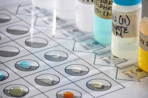 RSC_EiC's tweet image. Are you an ECT or trainee teacher? Could #CPD on #microscale boost your confidence and your learners’?
Read this to find out 🔽 
(Spoiler: yes is the answer)
edu.rsc.org/feature/micros…
#chemed #SciEd