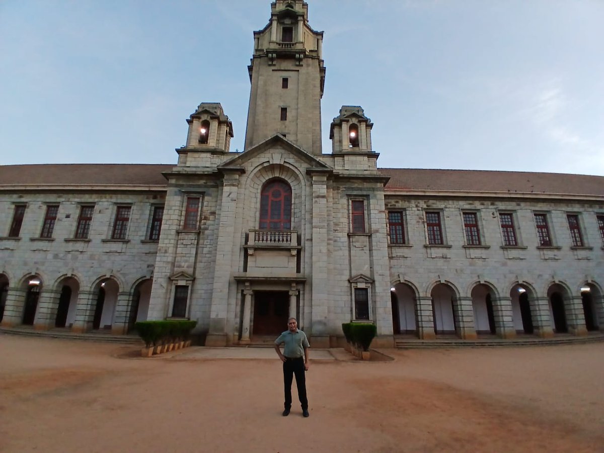Paul_Koshy's tweet image. I wrote about the missile #Akash in my previous article, in which the image of #IISc - Indian Institute of Science was used.
IISc Bangalore is one of the finest institutions in India. At a personal level, I have had intense interactions with the scientists here on occasions in…
