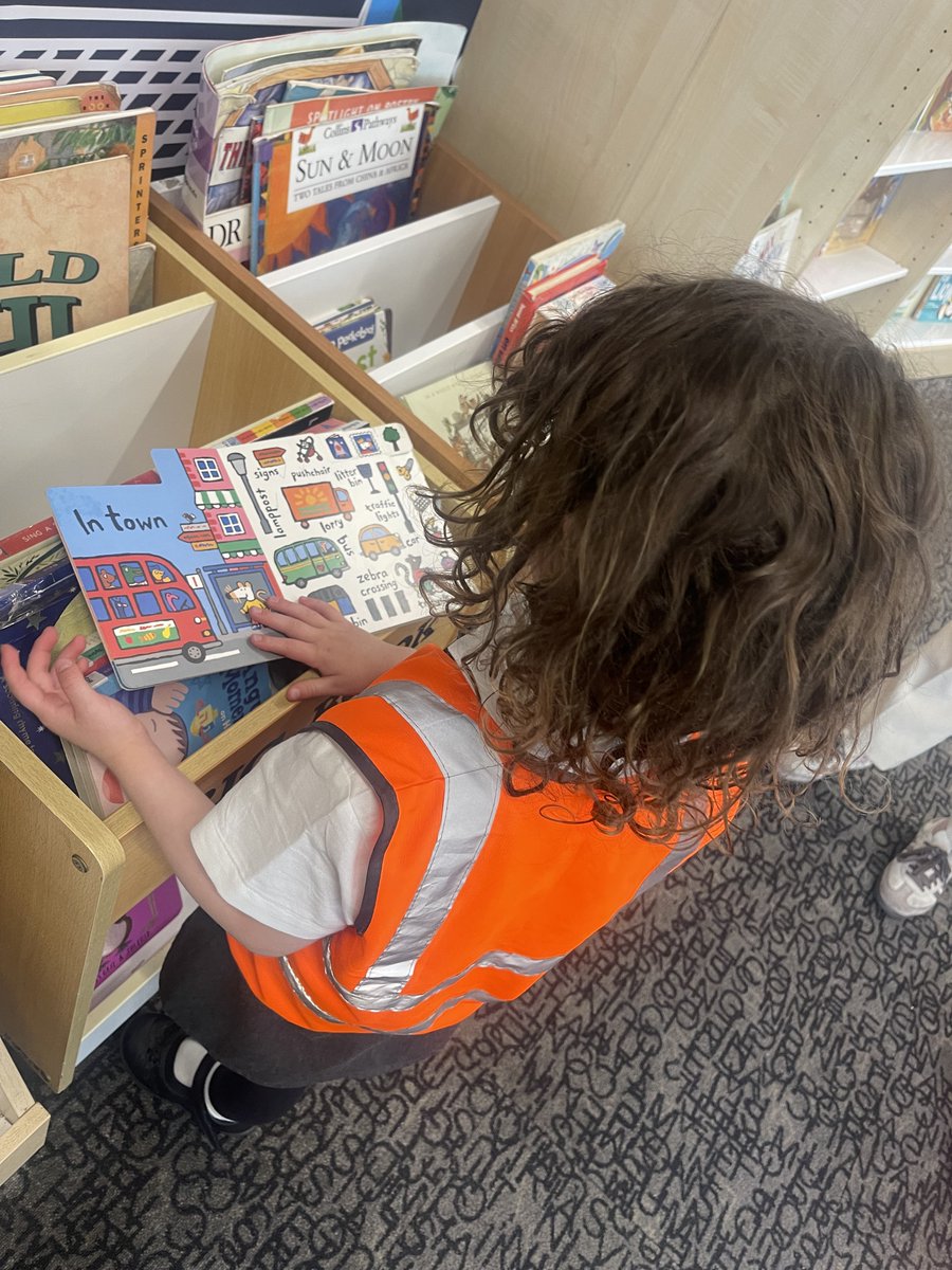 Foxfield - Reception (@foxfieldrec) on Twitter photo Yesterday Reception had a fantastic time at Woolwich Library, listening to stories and selecting their own books to read. Our favourite was The Gruffalo! <a href="/FoxfieldRec/">Foxfield - Reception</a> Yesterday Reception had a fantastic time at Woolwich Library, listening to stories and selecting their own books to read. Our favourite was The Gruffalo! <a href="/FoxfieldRec/">Foxfield - Reception</a>