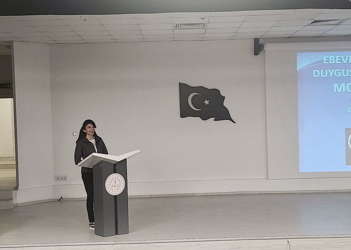 Van YYÜ Eğitim Fakültesi tweet media