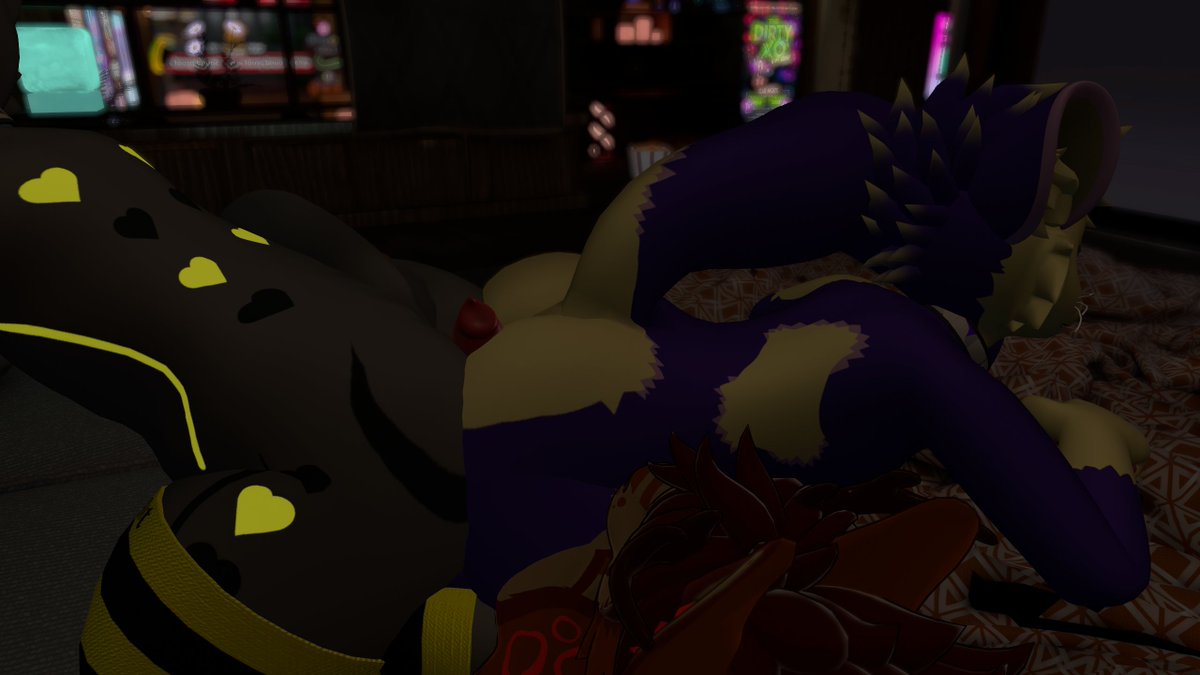 Had <a href="/Thunderbork/">Thunderbork</a> and <a href="/KaiAD_/">Kai's spicy hours</a> surprise me with this, honestly not complaining lmaooo (Totally didn't have me whimpering or anything)