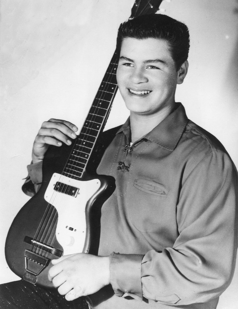 En 1941, naissance de Ritchie Valens, décédé en 1959 🙏