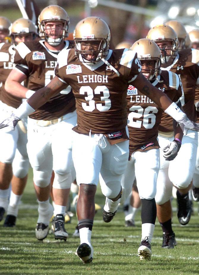After a great conversation with <a href="/LU_CoachMac/">Mark McMaster</a> I am incredibly grateful for my fifth D1 offer to Lehigh University!!! <a href="/Roswell_FB/">Roswell Football</a> <a href="/CoachThompson05/">Jonathan Thompson</a> <a href="/GetEm_Brooks/">Coach Brooks</a> <a href="/Coach_Watters/">Rusty Watters</a> <a href="/CoachColemanWRs/">Hunter Coleman</a> <a href="/CoachBo95/">Boback Kalantarian</a> <a href="/Coach_Spratt/">Coach Spratt</a> <a href="/PrepRedzoneGA/">Prep Redzone Georgia</a> <a href="/RecruitGeorgia/">Recruit Georgia</a> @On3Recruits