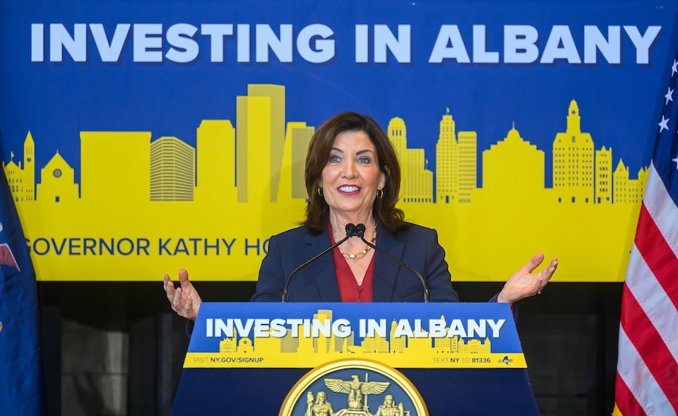 Governor Hochul Celebrates More Than $400 Million Investment in the State’s Capital City balitangnewyork.com/2025/05/govern…