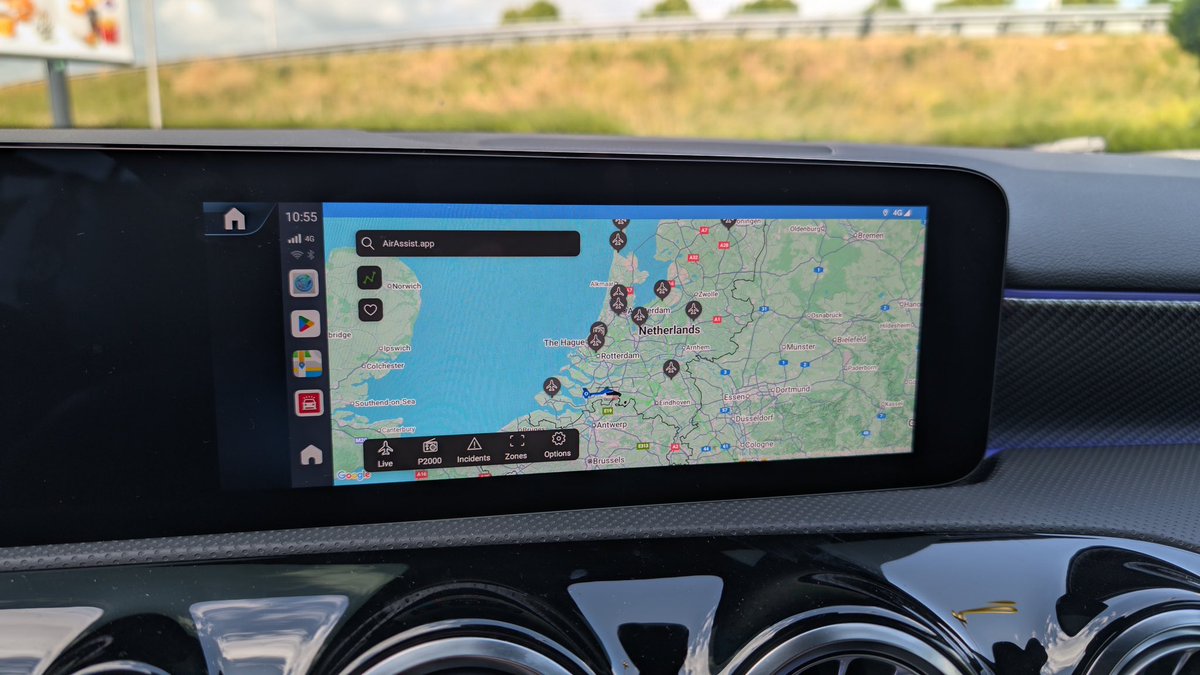 Wist niet dat de app er ook zo goed uit ziet op Android Auto! Deze foto net van een gebruiker doorgestuurd gekregen 🚗