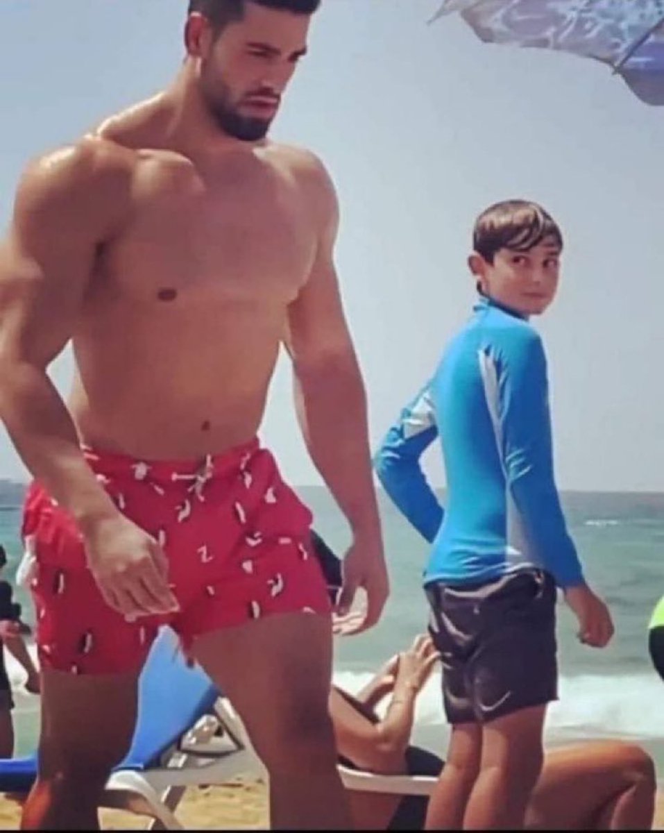 no context gay 🏳️‍🌈 (@nocontextgayy) on Twitter photo 