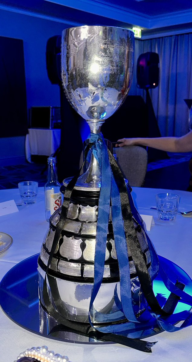 That’s what makes it all worthwhile <a href="/HallenFC/">Hᴀʟʟᴇɴ AFC 🏆</a> #champions