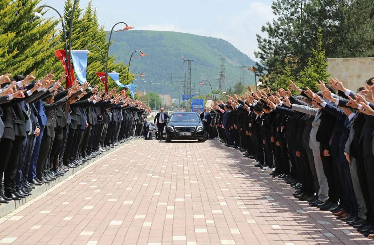 Büyüğümüz Liderimiz 🇹🇷

<a href="/dbdevletbahceli/">Devlet Bahçeli</a>