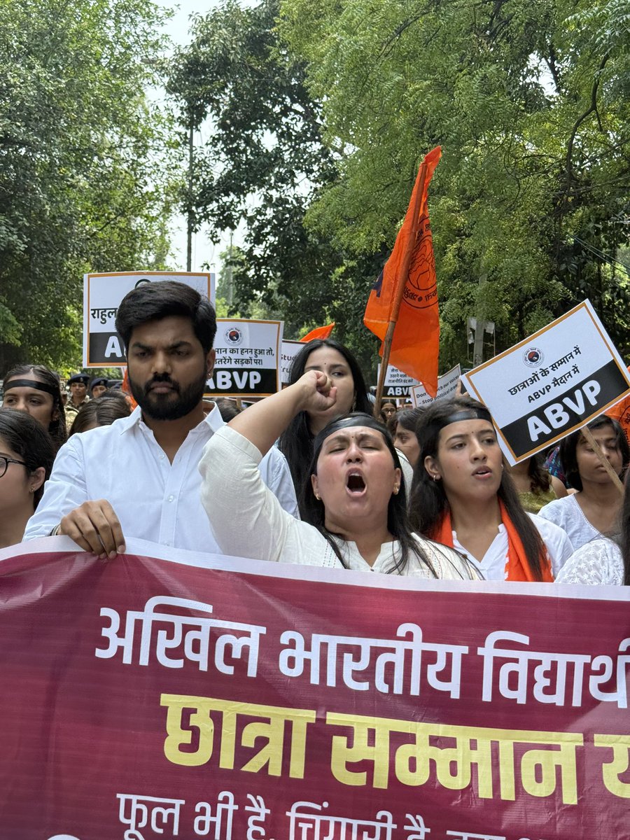 मित्रविंदा कर्णवाल | Mitravinda Karanwal tweet media