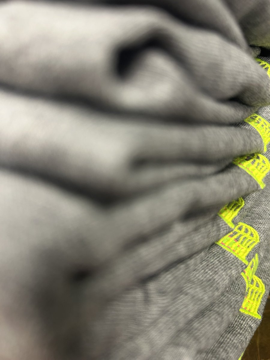 Liven up.
Forget the Grey.

Bank on the brightness.

sauceandbrown.com

#menswear #mensfashion #fashion #menstyle #mensstyle #ootd #mensclothing #fashionstyle #clothing #birdcage #onehundred #independent #real