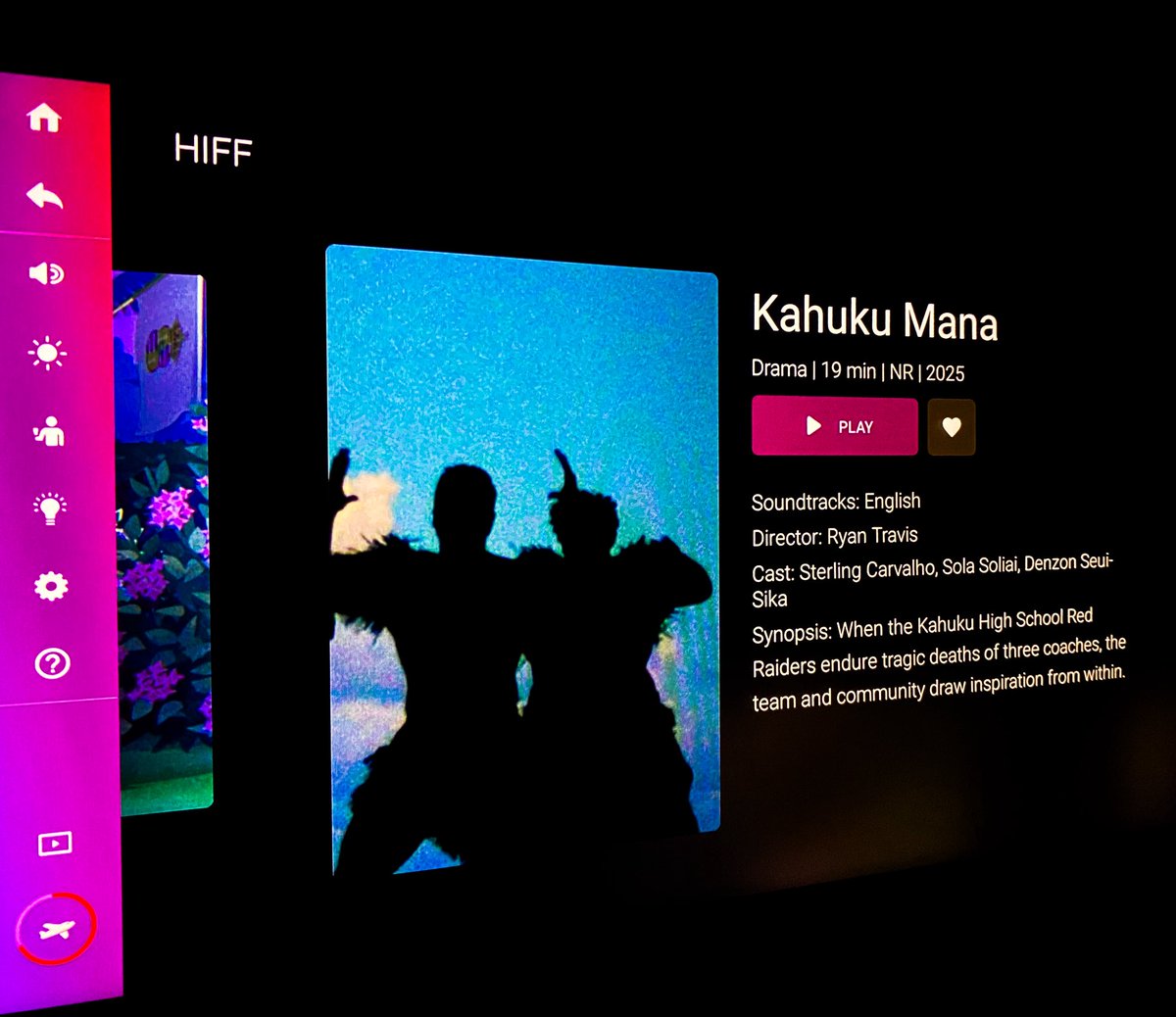 lisa_higuchi's tweet photo. Check out Kahuku Mana now on all @HawaiianAir flights. @HIFF @KahukuHighInter @KahukuFB @KahukuSports #Kahuku #NorthShore #Hawaii #HI #Documentary #ShortFilm #ShortDoc #inflightprogramming #moviesonaplane #RR4L https://t.co/dVyEZbgN9T