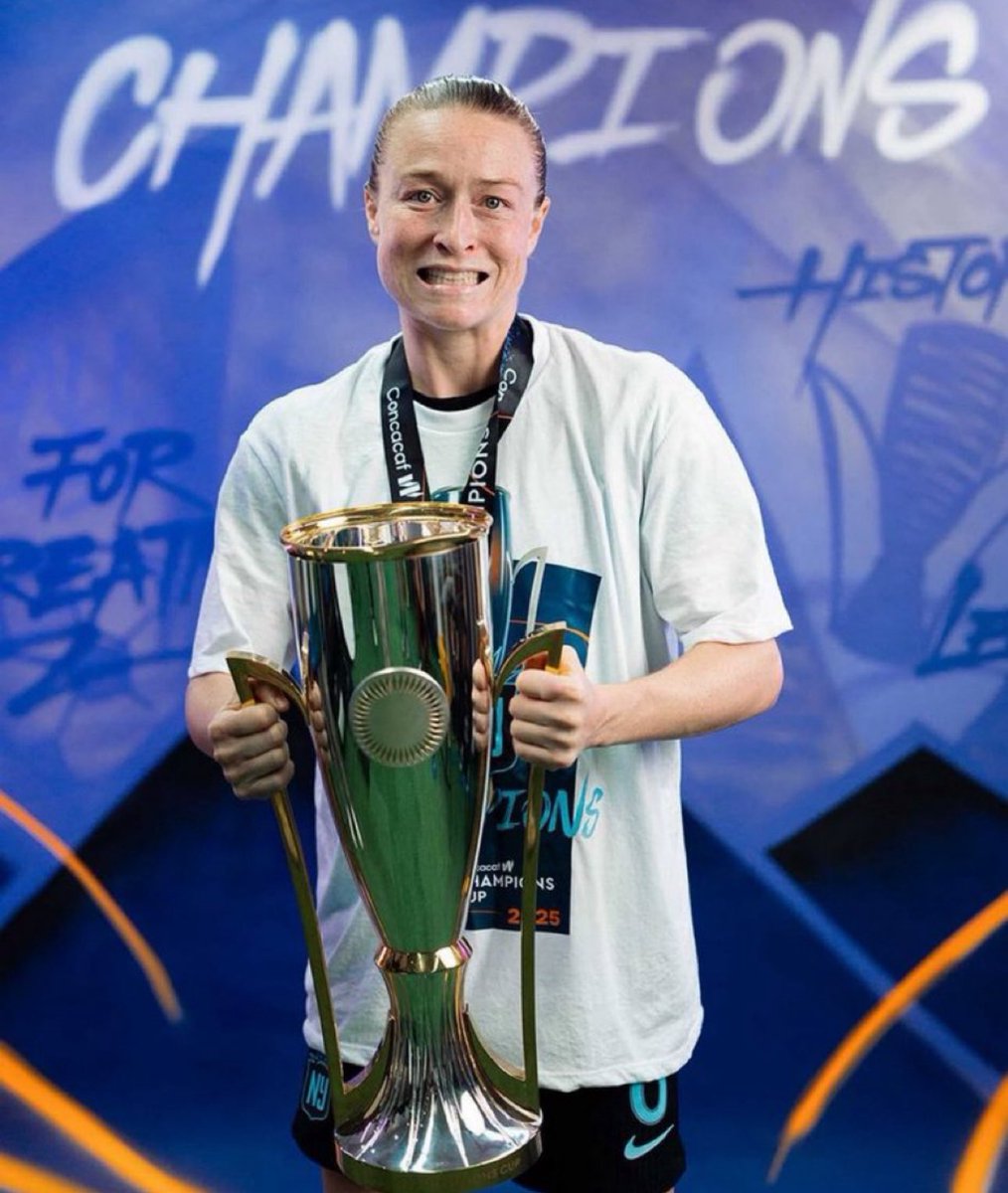 kaylasorrel posted: buzzing 🙂