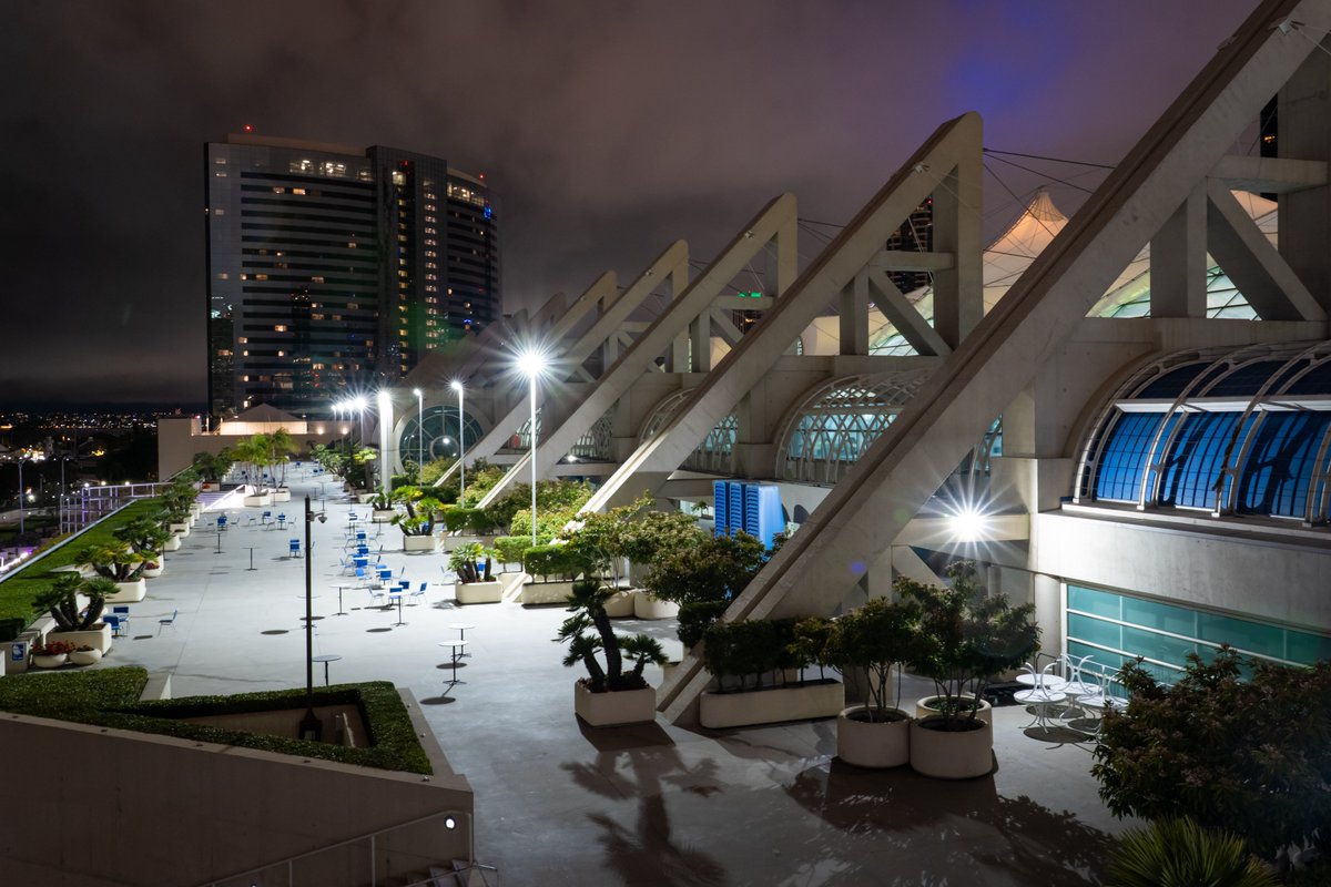 SDConventionCtr's tweet image. Terraces • Night & Day
Nearly 200,000 sq ft. of views and bay breezes at any time of day.