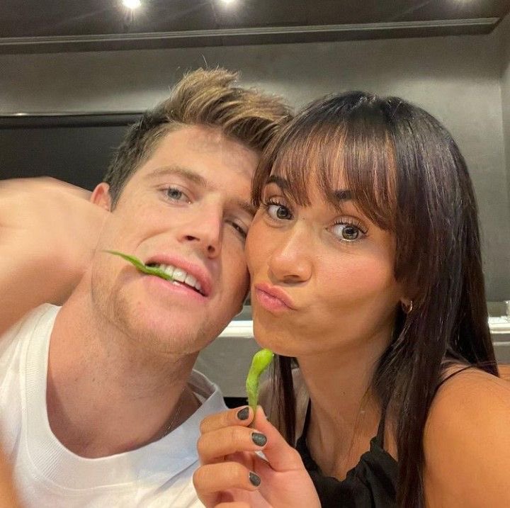 dearaitana_'s tweet photo. “Y hoy me estoy muriendo por volver con él” 💔 https://t.co/cRxBllh3tO