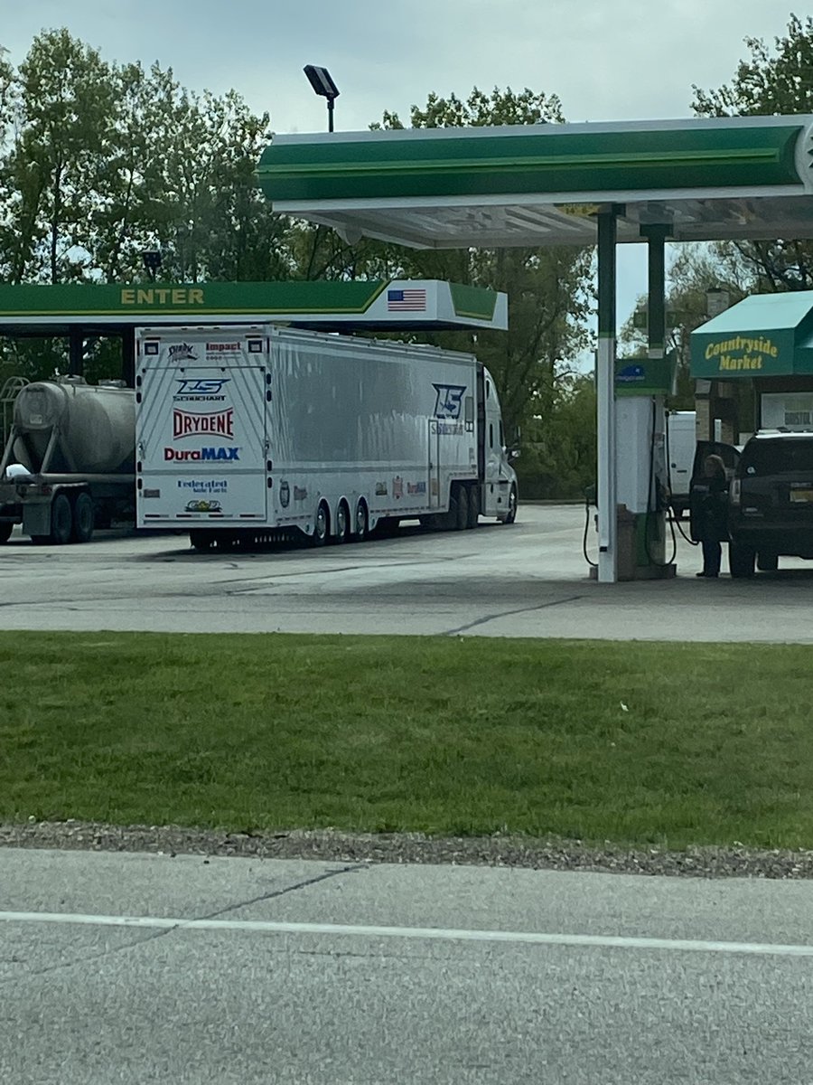 alterfx's tweet image. Didn’t have seeing @LSchuchart1s in my hometown on my bingo card. Good luck in North Dakota next weekend!