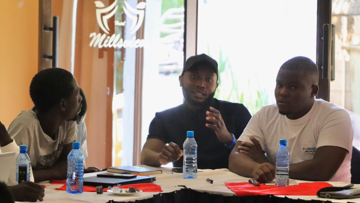 wecarecbo's tweet photo. We carry the stories and data of our communities, and protecting them is a matter of trust.

As part of the #IjueDataYakoII project by @IconDataLab &amp; @AmnestyKenya, we joined a hands-on workshop on the #DataProtectionAct2019 to deepen our knowledge &amp; stay compliant. #DataRights https://t.co/cUgOo7DA3H
