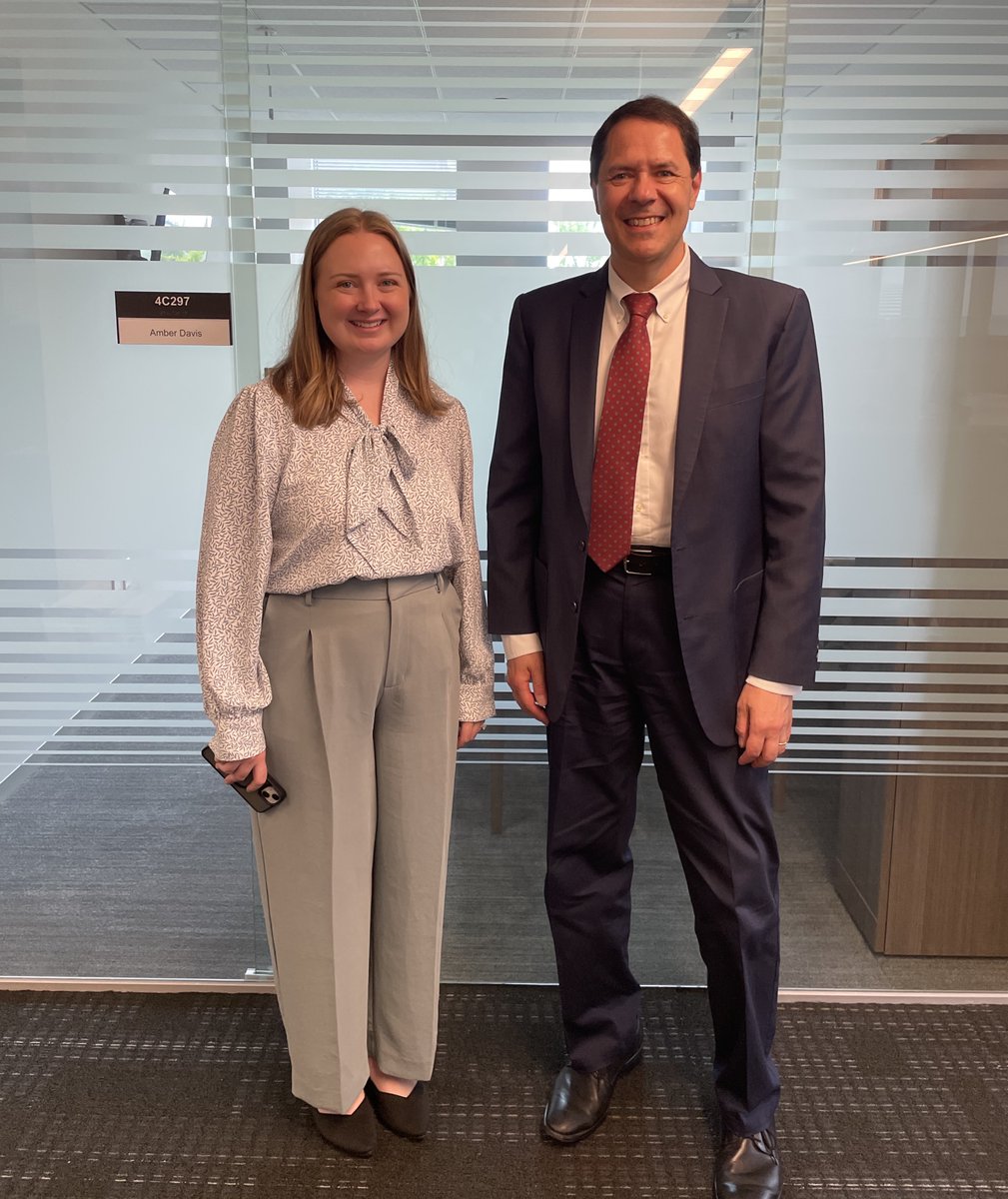 Pleased to facilitate a productive meeting between Prof. Javed Aslam, <a href="/Northeastern/">Northeastern U.</a>'s Chief of Artificial Intelligence, and Amber Davis, Policy Advisor <a href="/usedgov/">U.S. Department of Education</a>, responsible for developing the U.S. Department of Education's AI Policy. 
#ArtificialIntelligence
#AI
cc: