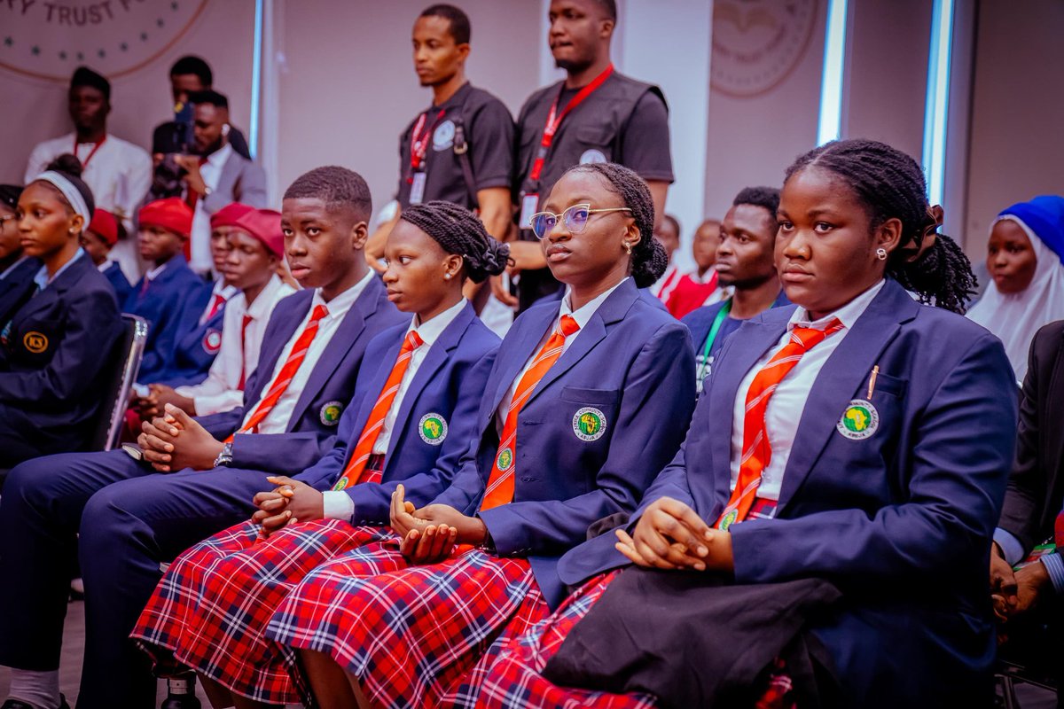 In celebration of this year’s Children’s Day, I had the honour of vacating the Speaker’s chair for a young, brilliant Nigerian - Lawal Haruna Saliu of Government Secondary School, Kuje - who presided as Shadow Speaker in the House of Representatives.

This symbolic gesture is