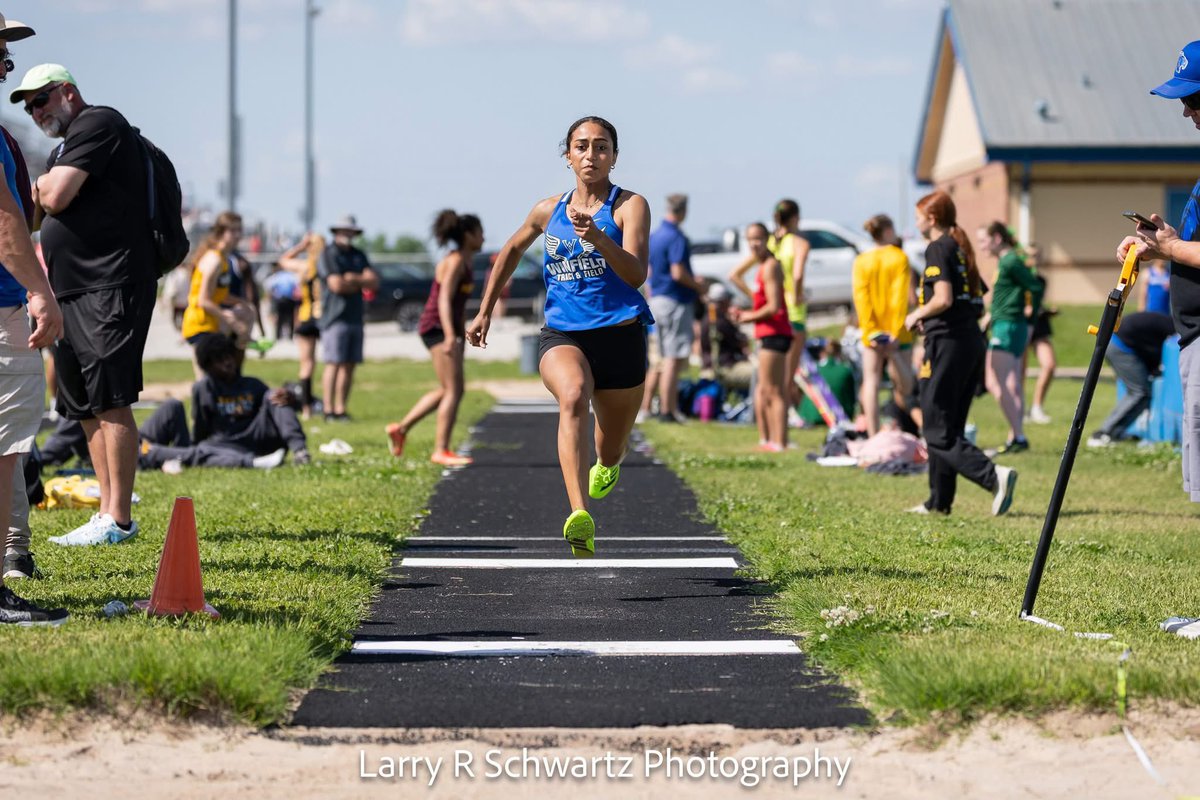 State Qualifier

Leyla Harris 

Women’s Long Jump 
16’ 7” 

State event time is 3:00 Friday May 30th