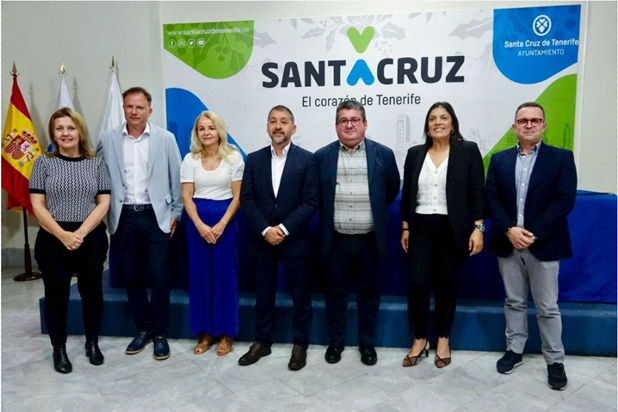 CSIRTCAN's tweet photo. 🔐 Santa Cruz de Tenerife se consolida como referente en ciberseguridad con la 12ª edición de Hackron

Este jueves, el Auditorio de Tenerife acogerá Hackron 2025, el congreso de ciberseguridad más destacado de las Islas Canarias.
https://t.co/29wLfd1thS
#Ciberseguridad #Hackron25 https://t.co/sHjLKxGO25