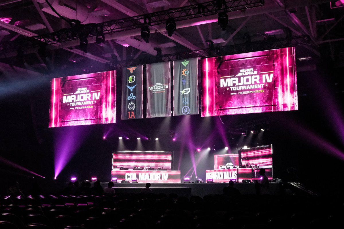 I had the pleasure of working and attending my first #DreamHack event this past weekend as a <a href="/CODLeague/">Call of Duty League</a> referee. It was a wonderful experience that I hope to do again in the future! 

For now, I’m still looking for regular work in the #gaming, #esports, and #anime spaces.