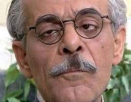 قد يعتلي ظهر الجياد ذباب
ويقود أسراب الطيور غراب
#نواف_سلام