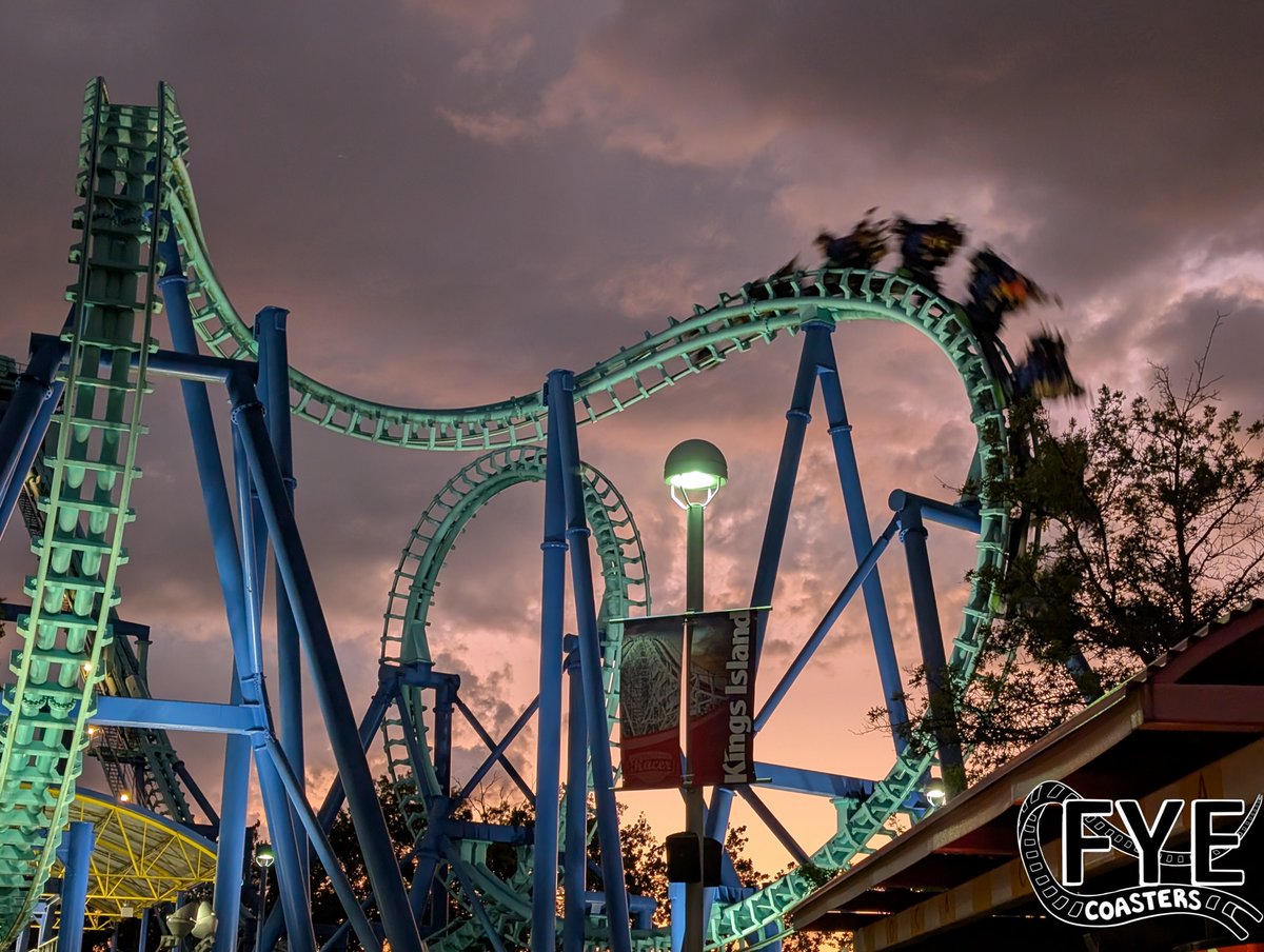 FyeCoasters's tweet image. WE WANT TO KNOW? Where does Invertigo rank on your Kings Island list? Personally I at least ride it once a year. 
-Josh 

#fyecoasters #kingsisland #wewanttoknow #invertigo