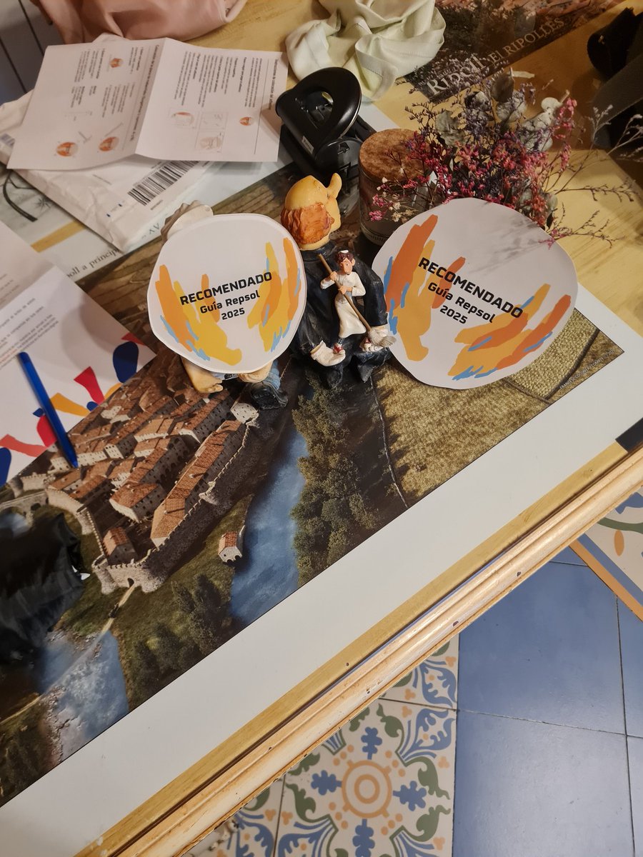 Reccapolis (@reccapolis) on Twitter photo Molt agraïts a la #SolesGuiaRepsol per incloure el <a href="/reccapolis/">Reccapolis</a> com restaurant Recomanat. Us farem honor. Gràcies Molt agraïts a la #SolesGuiaRepsol per incloure el <a href="/reccapolis/">Reccapolis</a> com restaurant Recomanat. Us farem honor. Gràcies