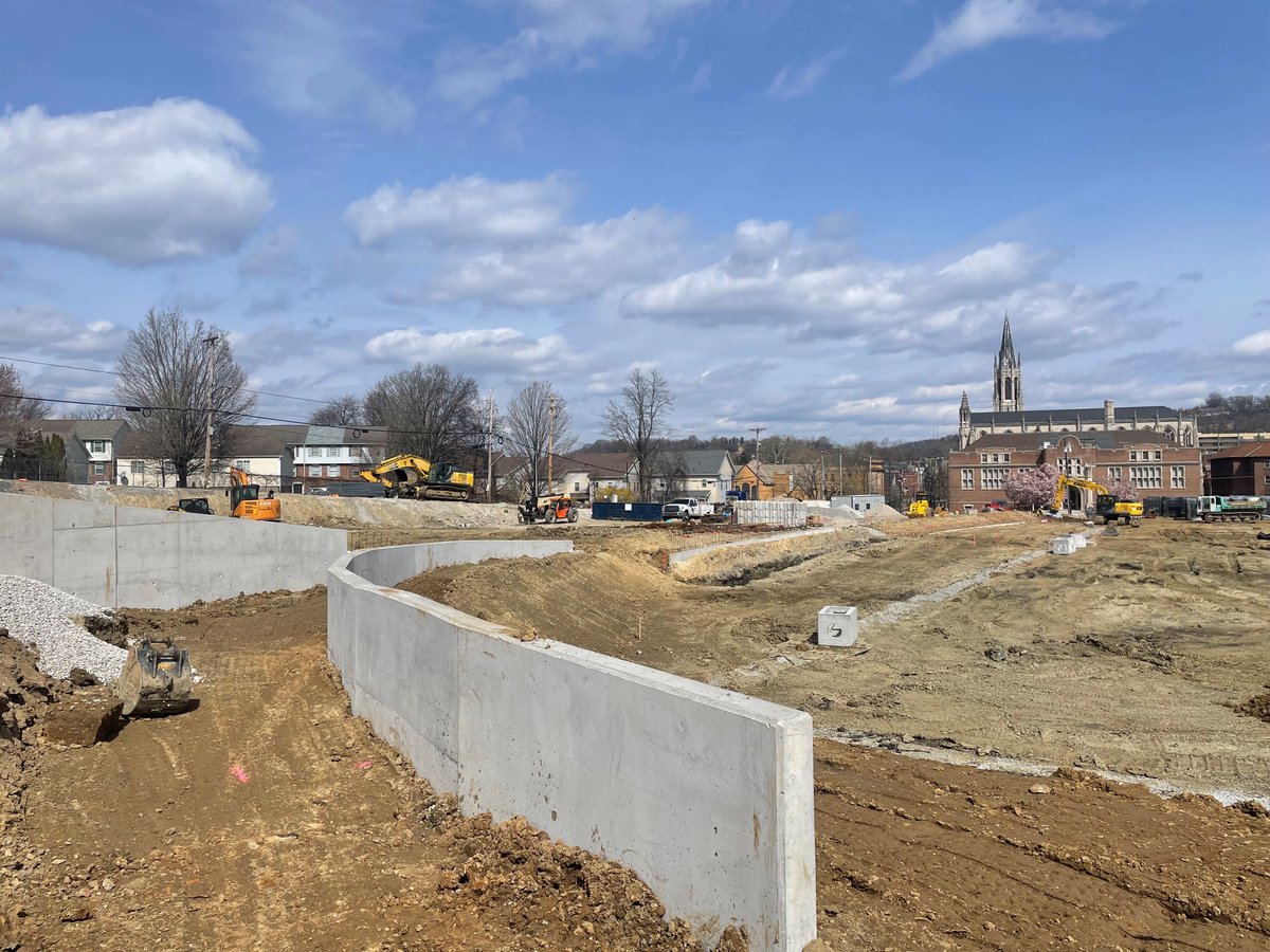 PGHDPW's tweet image. The warm weather is here and you can see it in the Homewood field – though it still needs a few months to take root. This month, the project is moving forward with the pool shed nearing completion and beginning of construction on the pedestrian walkways and the buildings/pool.