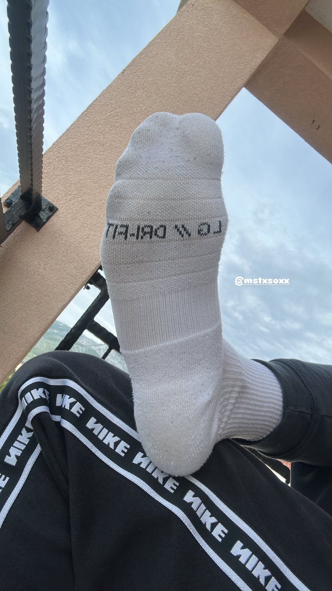 Which 🐷 gonna goon at those? 😵‍💫 melting your weak mind while I use your wallet 🤑😈