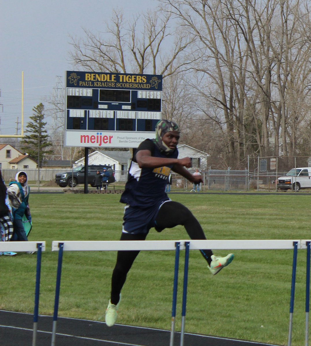Good luck to Caleb Bingham, Juma Mkakile, and Jaheem Lewis at Track State Finals Saturday, May 31st @ Kent City High School, 351 N. Main St., Kent City, MI  49330.  Admission $11 through GoFan.co, Parking $5 per vehicle.