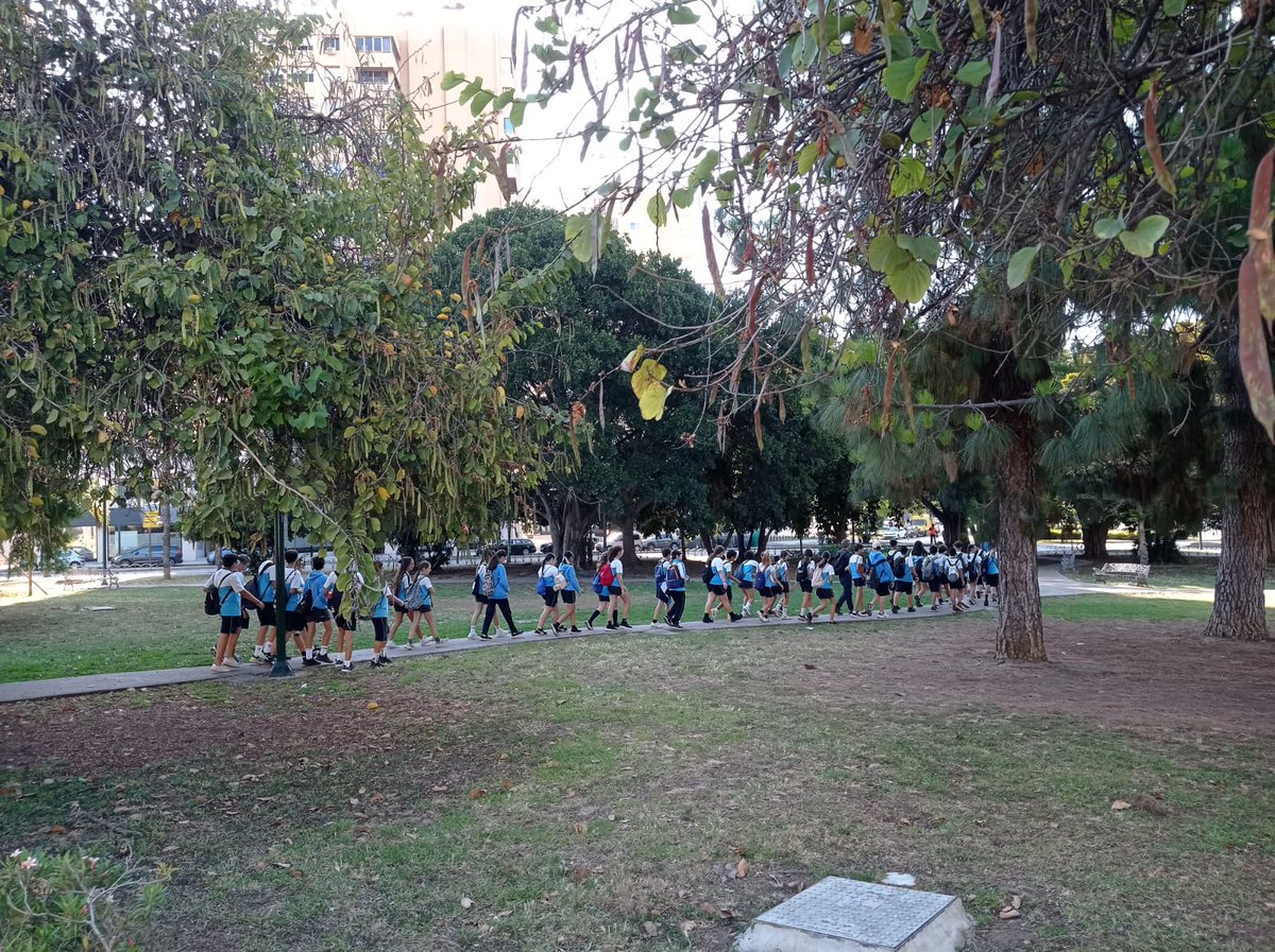 Hoy el alumnado de 1° de ESO ha participado, junto con los compañeros de <a href="/San_Estanislao/">San Estanislao</a> (donde comenzamos) y <a href="/SanJoseMalaga/">Colegio San José</a> en una convivencia y peregrinación desde la Iglesia del Sagrado Corazón hasta el Santuario de la Virgen de la Victoria, donde ante la Patrona de Málaga...