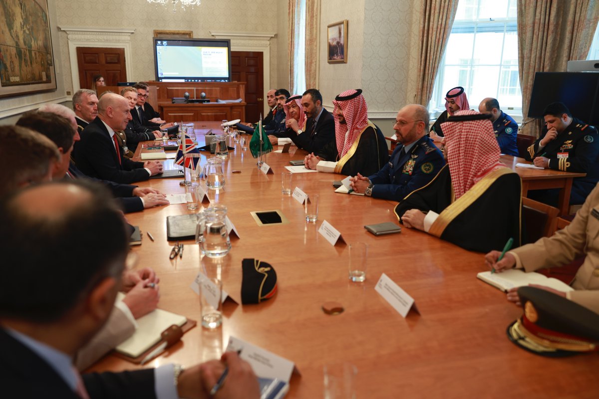Ministry of Defence 🇬🇧 (@defencehq) on Twitter photo Saudi Arabia is a vital partner for the UK in ensuring security and stability in the Gulf region.
Defence Secretary <a href="/JohnHealey_MP/">John Healey</a> met with his KSA counterpart HRH Prince Khalid bin Salman Al Saud in London today to discuss opportunities for closer defence cooperation. 🇬🇧🤝🇸🇦 Saudi Arabia is a vital partner for the UK in ensuring security and stability in the Gulf region.
Defence Secretary <a href="/JohnHealey_MP/">John Healey</a> met with his KSA counterpart HRH Prince Khalid bin Salman Al Saud in London today to discuss opportunities for closer defence cooperation. 🇬🇧🤝🇸🇦