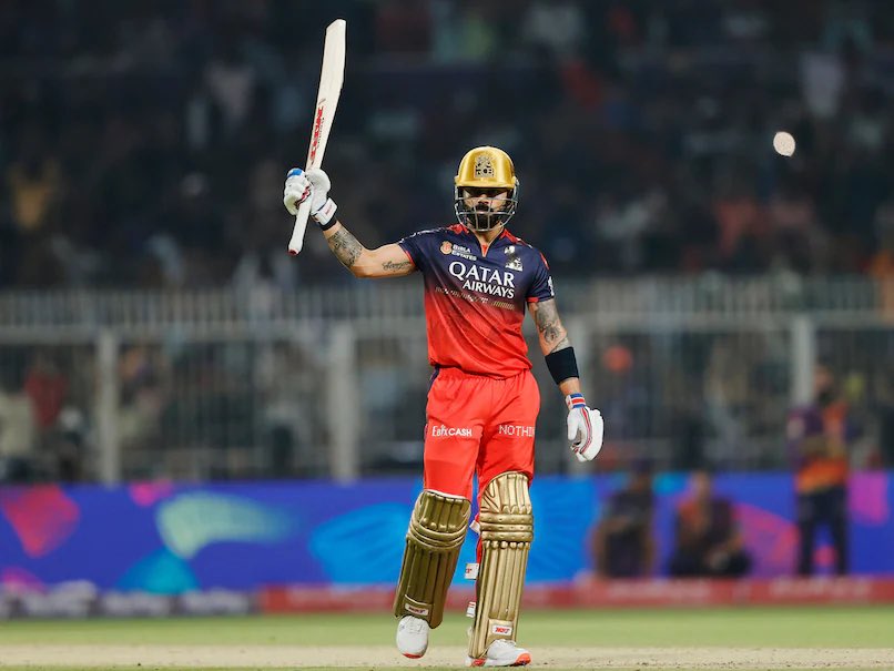 🚨 HISTORY MADE!
9000 IPL runs – Virat Kohli becomes the highest run-scorer in IPL history! 🔥
A legacy written in cover drives and chase-masterclasses. 👑🏏

#ViratKohli #IPL2025 #9000Runs #KingKohli #GOAT #RCB