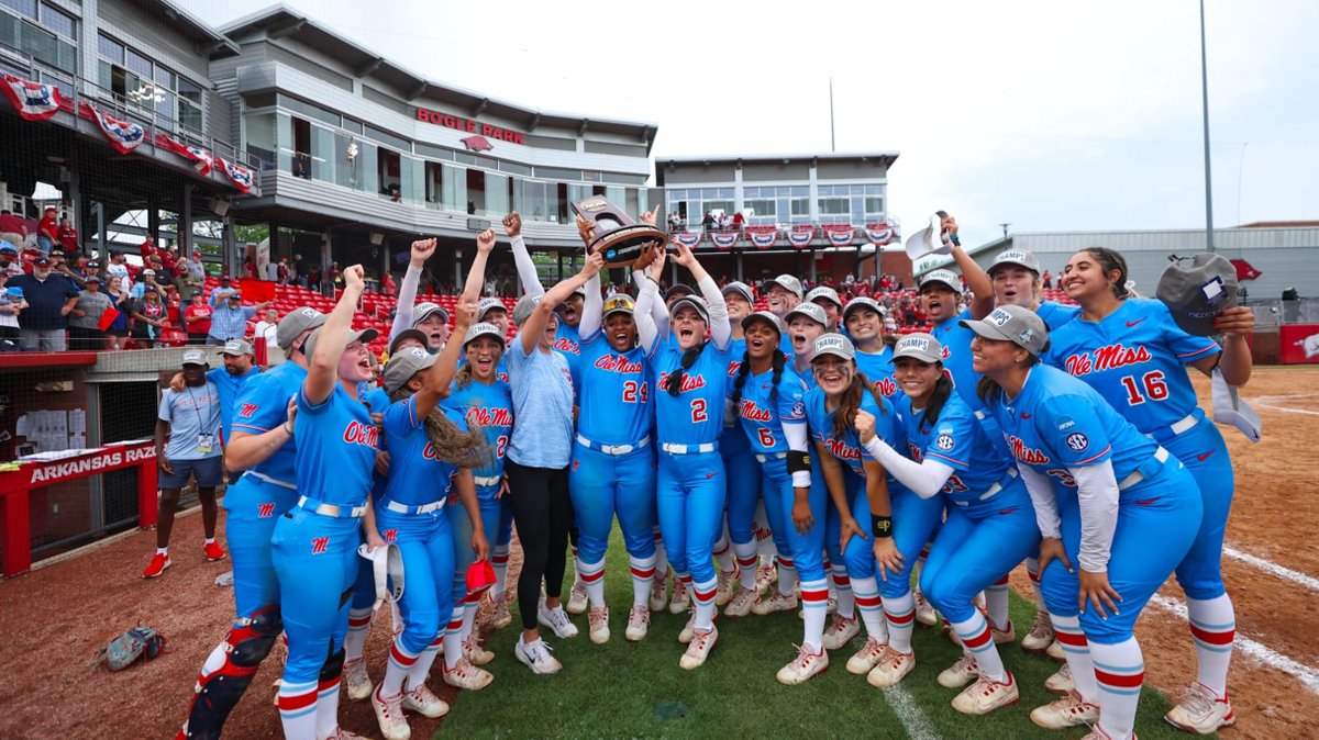 ArmillaTech's tweet image. Ole Miss Softball is now using Armilla Technology to power their pitch-calling. No signs. No steals. Just elite execution. #CallThePlay #OleMissSoftball #SECSoftball #Armilla #SoftballTech