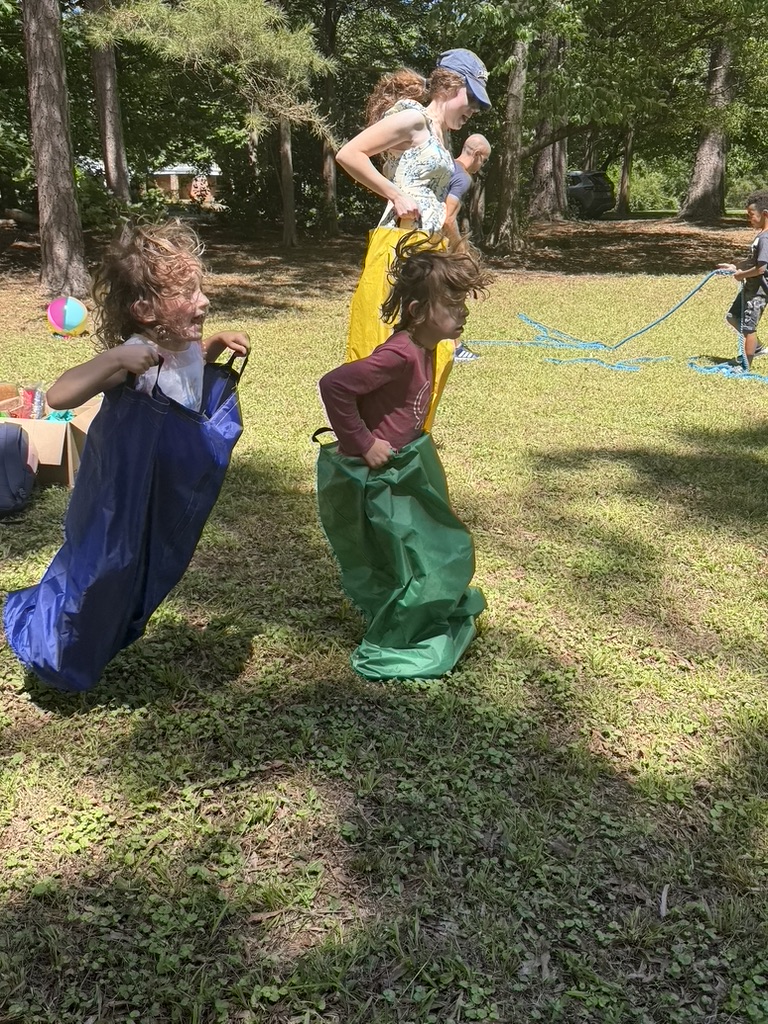 UNCOBGYN's tweet image. Kicking off a new tradition! 🩵 🎉 The inaugural OB/GYN Faculty Field Day was filled with laughter, teamwork, and a little friendly competition. Here’s to bonding beyond the workplace!