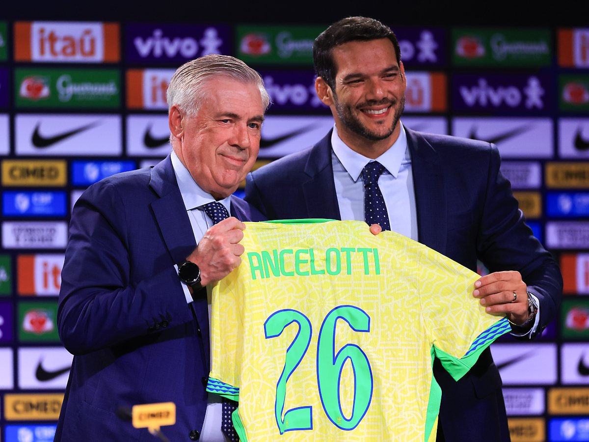 Carletto y Brasil no creen en el estilo Gareca: Carlo Ancelotti verá en el estadio el Botafogo vs. U. de Chile tras un día de asumir banca.
tinyurl.com/yvtc8myk