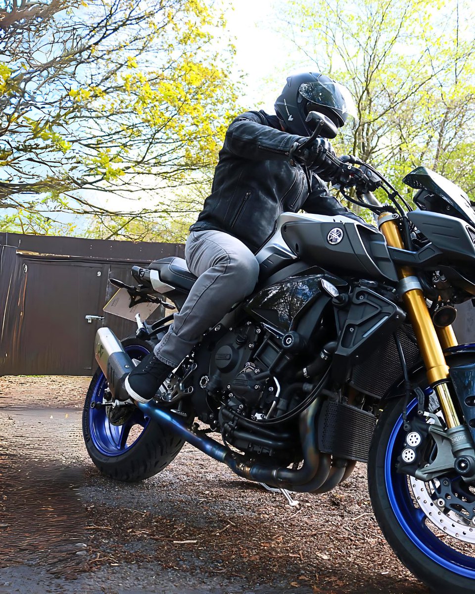 js_accessories's tweet image. Warm rides, sorted. ☀️
Frank Thomas Zeus jeans: Covec Oneskin tech, REZRO armour, sweat-free comfort, and street-ready style. Ride cool this summer! 🏍️

#FrankThomasMoto #Frank_Thomas_Clothing #MotorcycleJeans #RideInStyle #BikeLife #BikersOfInstagram #MotorcycleApparel