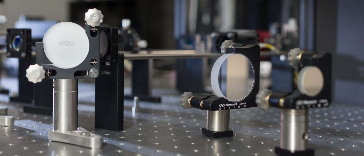 MCW’s Dr. Joseph Carroll is pioneering research in retinal imaging that is revolutionizing the way we treat retinal diseases, empowering clinicians to provide life-changing care for patients. Learn more: mcw.edu/mcwknowledge/m… 

#EyeHealth #HealthyVisionMonth #Research