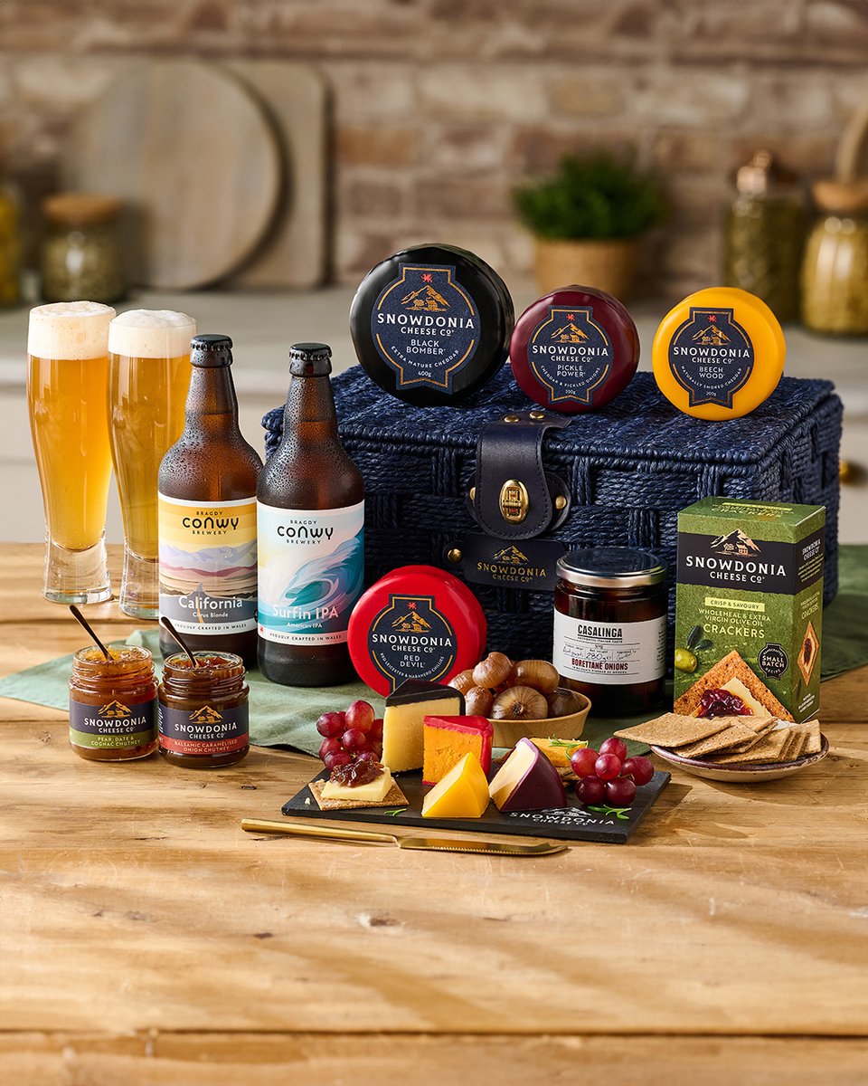 🍺 Beer, cheese and Dad: a classic trio. 
 
This Father’s Day, deliver something he’ll really love: a Snowdonia hamper packed with punchy cheese and brilliant beer. 
🎁 Head to our online shop to explore both beer hampers.