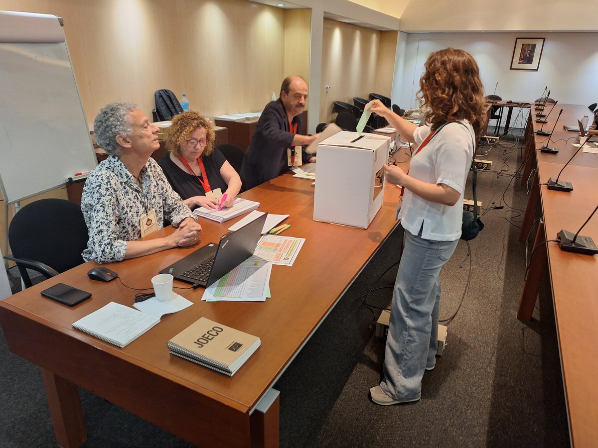 🗳 Resultats provisionals de les Eleccions del CCPAE 2025
👥 Participació: 4,79%
ℹ️ bit.ly/45uvWF4
#EleccionsCCPAE