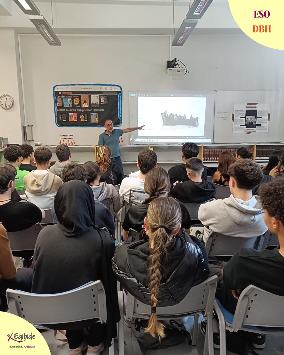 EGIBIDE (@egibide) on Twitter photo Alumnado de 4º ESO de Nieves Cano compartió una charla con <a href="/naranjo_p/">José Naranjo Noble</a>, periodista en África Occidental. 🌍 <a href="/el_pais/">EL PAÍS</a> <a href="/HaalyP/">Haaly Pular Espagne</a>
Migraciones, cambio climático y desigualdades, abordados desde la experiencia y la empatía.
#Vitoriagasteiz #Egibideaprenderalgomas #educacionenvalores Alumnado de 4º ESO de Nieves Cano compartió una charla con <a href="/naranjo_p/">José Naranjo Noble</a>, periodista en África Occidental. 🌍 <a href="/el_pais/">EL PAÍS</a> <a href="/HaalyP/">Haaly Pular Espagne</a>
Migraciones, cambio climático y desigualdades, abordados desde la experiencia y la empatía.
#Vitoriagasteiz #Egibideaprenderalgomas #educacionenvalores