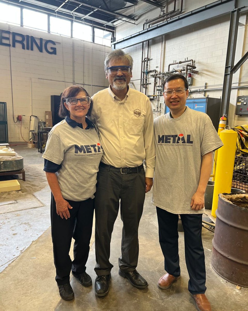 METALforAmerica's tweet image. Our team stopped by University of Alabama Birminghams’s foundry to see the first @UABNews METAL bootcamp in action! 🔧🔥

UAB is giving students hands-on training in casting, CAD, 3D printing, machining &amp;amp; more—building the future of manufacturing.

👉 brnw.ch/21wSXLT