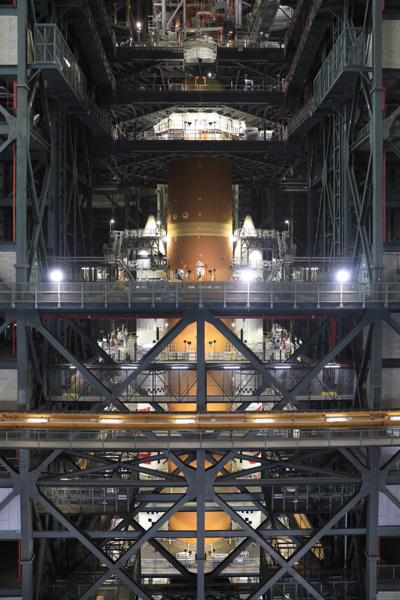 NASA's Exploration Ground Systems (@nasagroundsys) on Twitter photo 🔌Powered up!⚡
Last week, Exploration Ground Systems teams powered up the <a href="/NASAArtemis/">NASA Artemis</a> II <a href="/NASA_SLS/">NASA_SLS</a> core stage and solid rocket boosters for the first time. Teams in <a href="/NASAKennedy/">NASA's Kennedy Space Center</a>’s Launch Control Center verified the systems and interfaces function between the flight hardware 🔌Powered up!⚡
Last week, Exploration Ground Systems teams powered up the <a href="/NASAArtemis/">NASA Artemis</a> II <a href="/NASA_SLS/">NASA_SLS</a> core stage and solid rocket boosters for the first time. Teams in <a href="/NASAKennedy/">NASA's Kennedy Space Center</a>’s Launch Control Center verified the systems and interfaces function between the flight hardware
