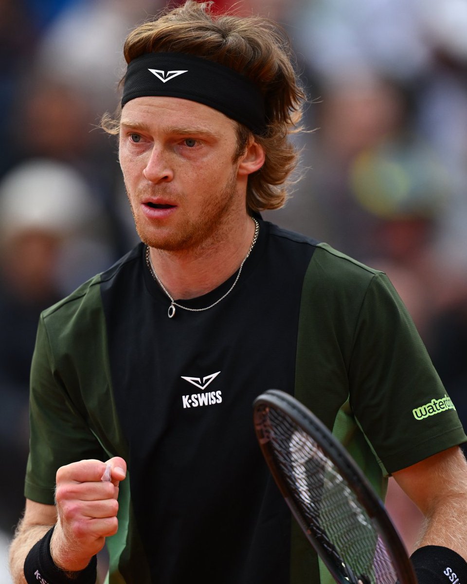 rolandgarros's tweet image. Rublev is rocking and rolling into the next round 💪

#RolandGarros